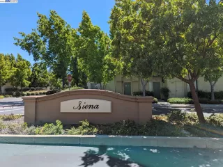 Photo #1: 41032728 Listing