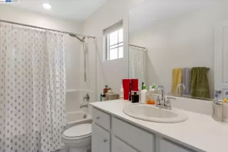 Photo #4: 41032738 Listing