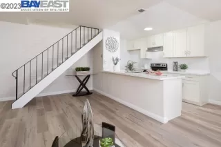 Photo #5: 41032739 Listing