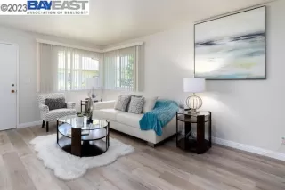 Photo #6: 41032739 Listing