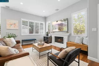 Photo #4: 41032772 Listing