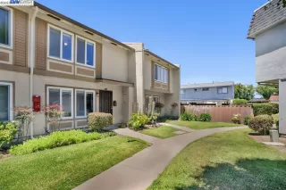 Photo #1: 41032780 Listing 