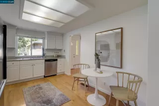 Photo #1: 41032789 Listing