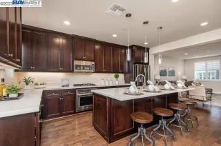 Photo #1: 41032817 Listing