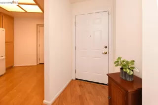 Photo #5: 41032829 Listing