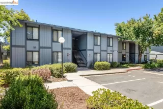 Photo #1: 41032873 Listing 