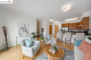 Photo #6: 41032882 Listing 