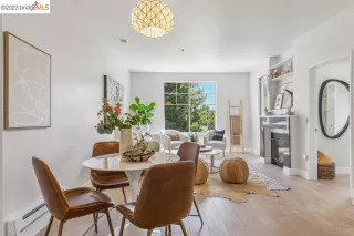 Photo #3: 41032900 Listing 