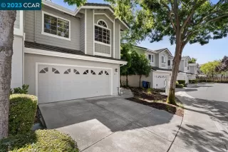 Photo #1: 41032934 Listing