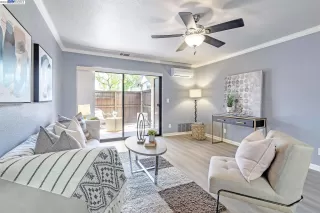 Photo #2: 41032944 Listing