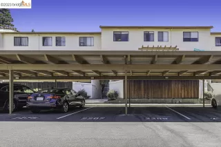 Photo #3: 41032982 Listing