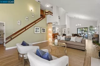 Photo #3: 41033017 Listing