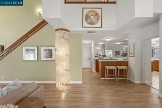 Photo #4: 41033017 Listing