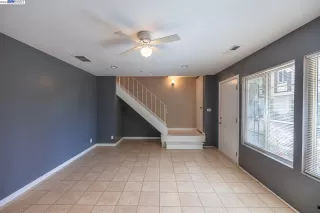 Photo #4: 41033119 Listing