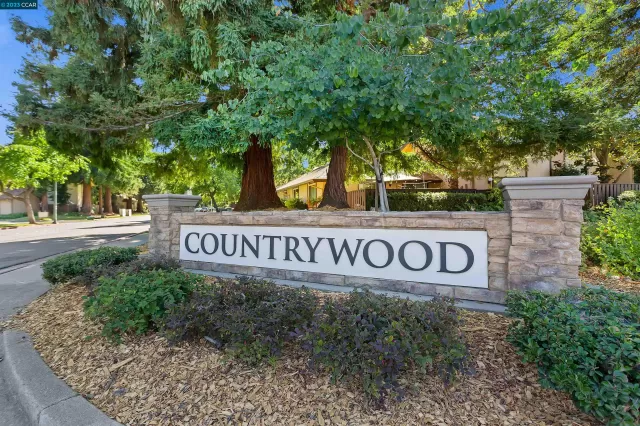 MLS: 41033129 Condo For Sale