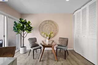 Photo #5: 41033144 Listing