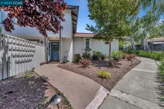 Photo #1: 41033160 Listing