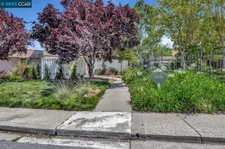 Photo #2: 41033160 Listing