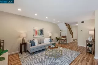 Photo #3: 41033160 Listing