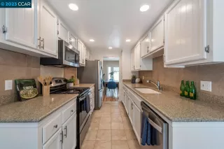 Photo #6: 41033160 Listing