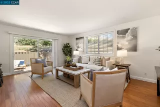 Photo #2: 41033175 Listing 