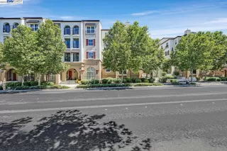 Photo #1: 41033291 Listing