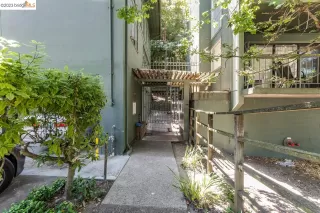 Photo #4: 41033452 Listing 