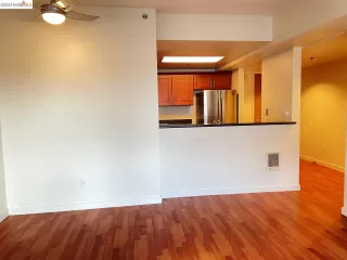 Photo #2: 41033515 Listing