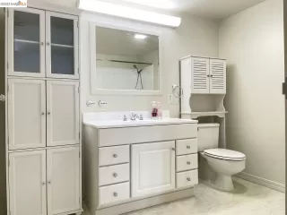 Photo #5: 41033515 Listing