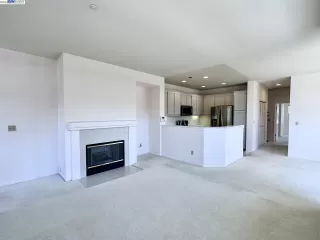 Photo #5: 41033523 Listing 