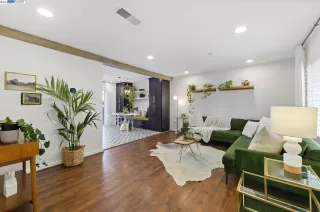 Photo #2: 41033545 Listing 