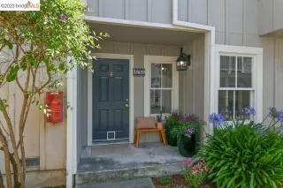 Photo #2: 41033546 Listing