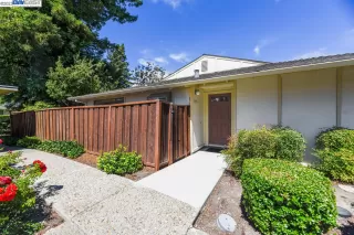 Photo #4: 41033548 Listing