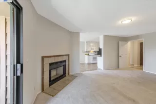 Photo #4: 41033567 Listing