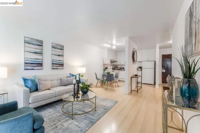 MLS: 41033577 Condo For Sale