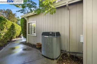 Photo #2: 41033605 Listing