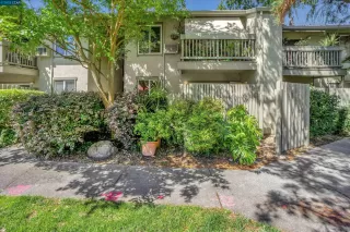 Photo #2: 41033628 Listing 