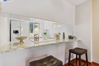 More Details about MLS # 41033655 : 1117 VIA ALAMOSA