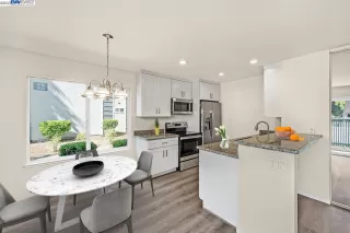 Photo #1: 41033692 Listing