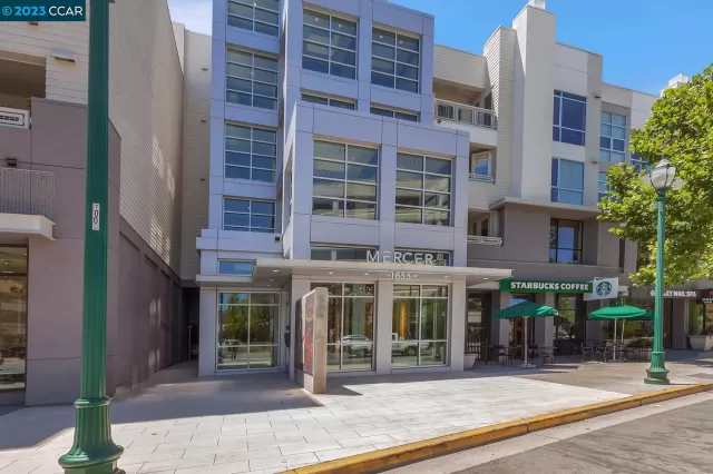 MLS: 41033706 Condo For Sale