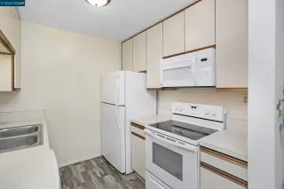 Photo #6: 41033709 Listing