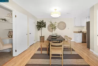 Photo #6: 41033739 Listing 