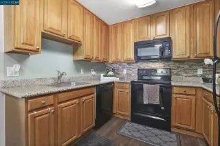 Photo #6: 41033754 Listing