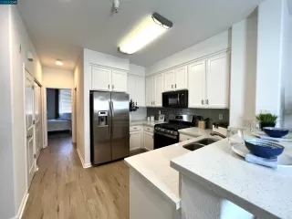 Photo #2: 41033769 Listing