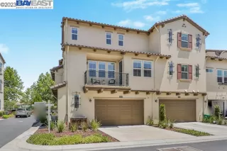 Photo #1: 41033779 Listing 