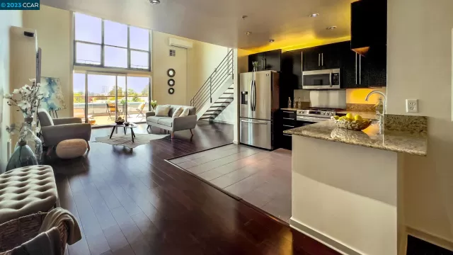 MLS: 41033804 Condo For Sale