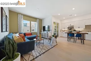 Photo #1: 41033892 Listing