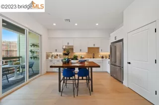 Photo #2: 41033892 Listing