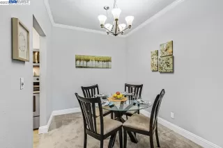 Photo #5: 41033958 Listing