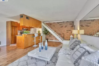 Photo #3: 41033977 Listing